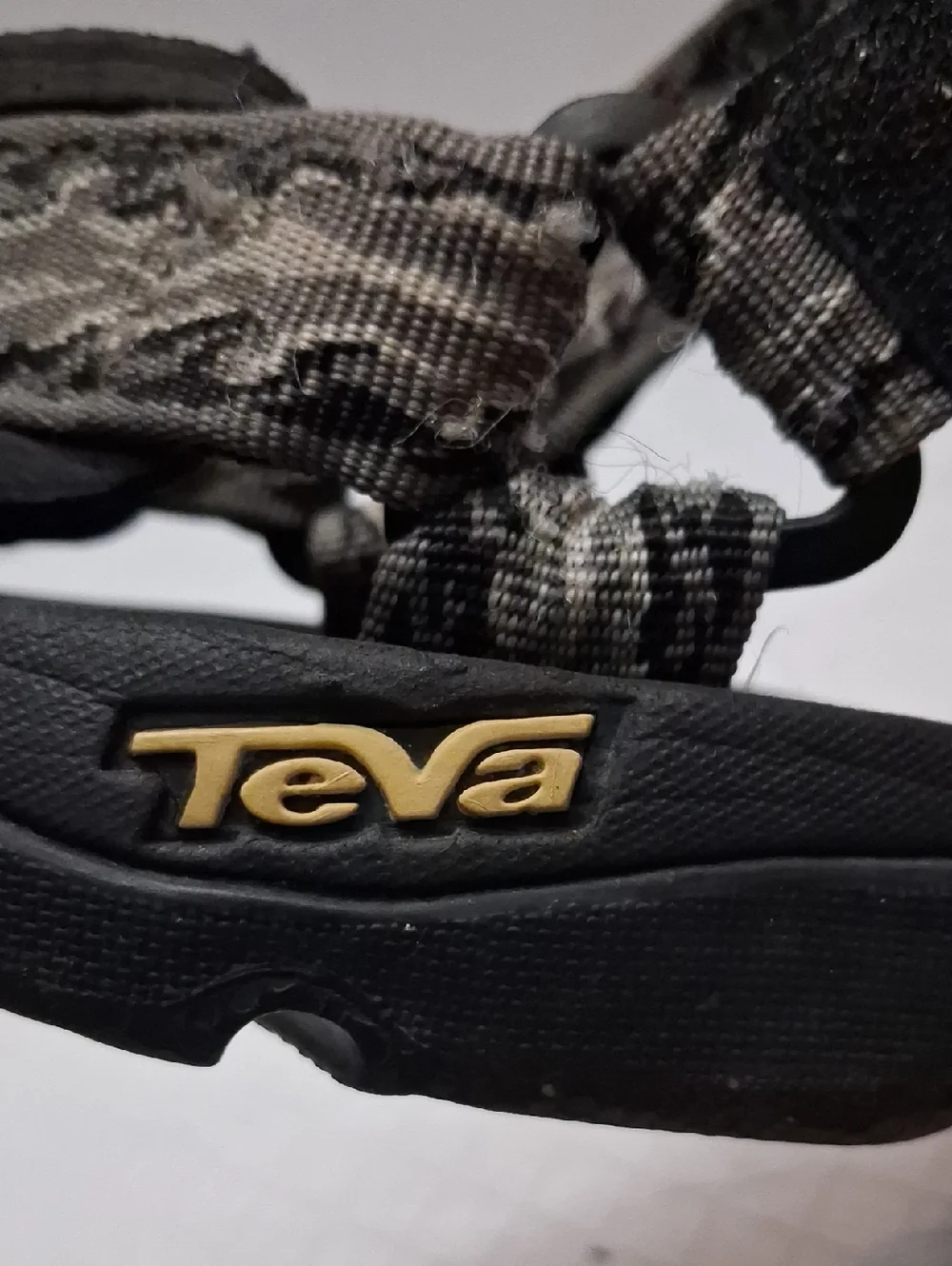 Teva Size 10 Men's Sandals with Gray Patterned Velcro Straps With Black Sole.